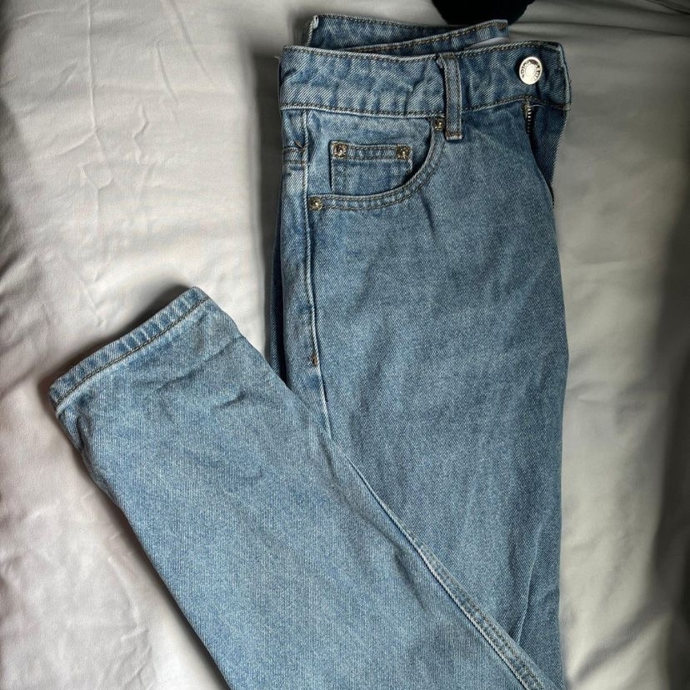 Straight leg mom jeans